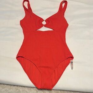 NWT- hygiene liner still in tact size (M) Women’s Aerie Red One Piece Swimsuit